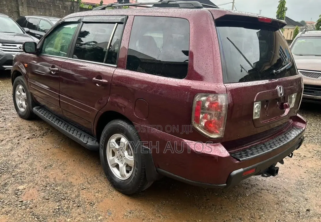 Honda Pilot 2006 Red