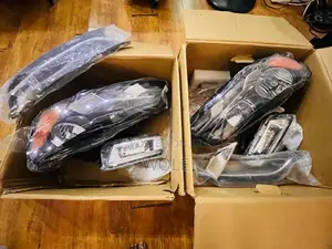 Brand New Vw Passat B7 American Spec Headlight Complete Set