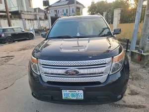 Ford Explorer 2013 Black