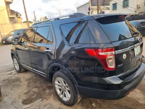 Ford Explorer 2013 Black