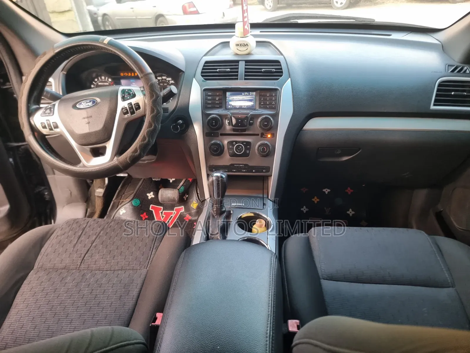 Ford Explorer 2013 Black