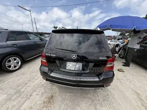 Mercedes-Benz GLK-Class 350 4MATIC 2012 Black