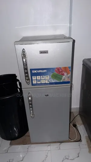 Skyrun Refrigerator 150liters