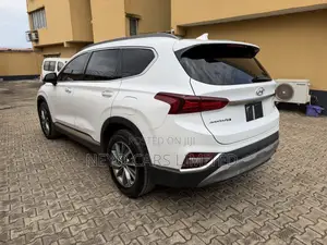 Hyundai Santa Fe Ultimate 2.4 AWD 2019 White