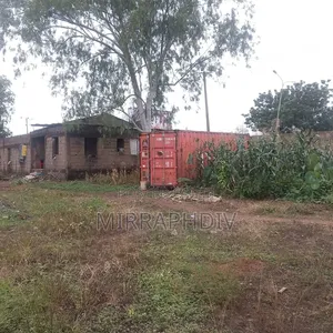 Warehouses of 846 SQM Uncompleted 371 SQM in 3500 SQM of Land