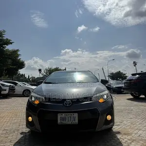 Toyota Corolla 2015 Gray