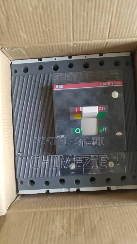 400A 4pole Breaker