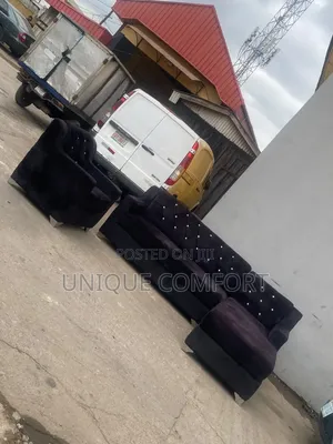 Top Quality Beautifully Designed L Shape Section Sofa With Single