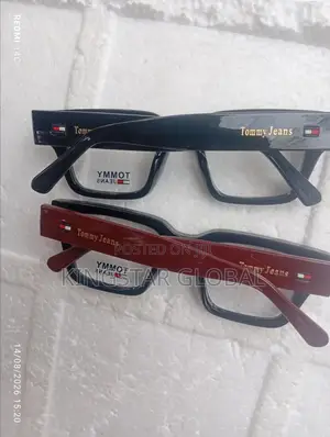 Tommy Jeans Glasses