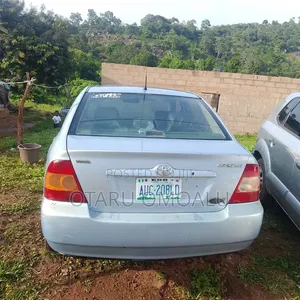 Toyota Corolla 2000 Blue