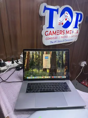 Laptop Apple MacBook Pro 2019 16GB Intel Core i9 SSD 512GB