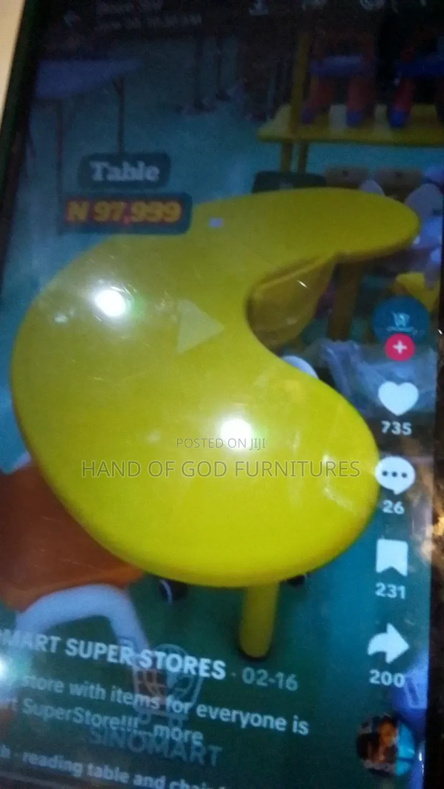 Special Moon Designed Plastic Table
