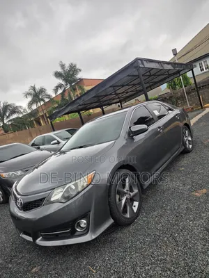 Toyota Camry 2012 Gray
