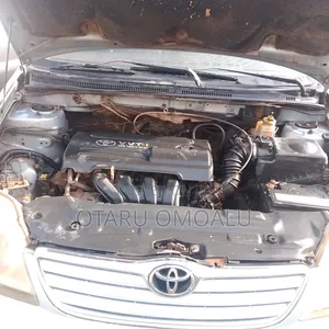 Toyota Corolla 2000 Blue