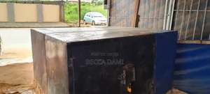 Floor Table Caravan