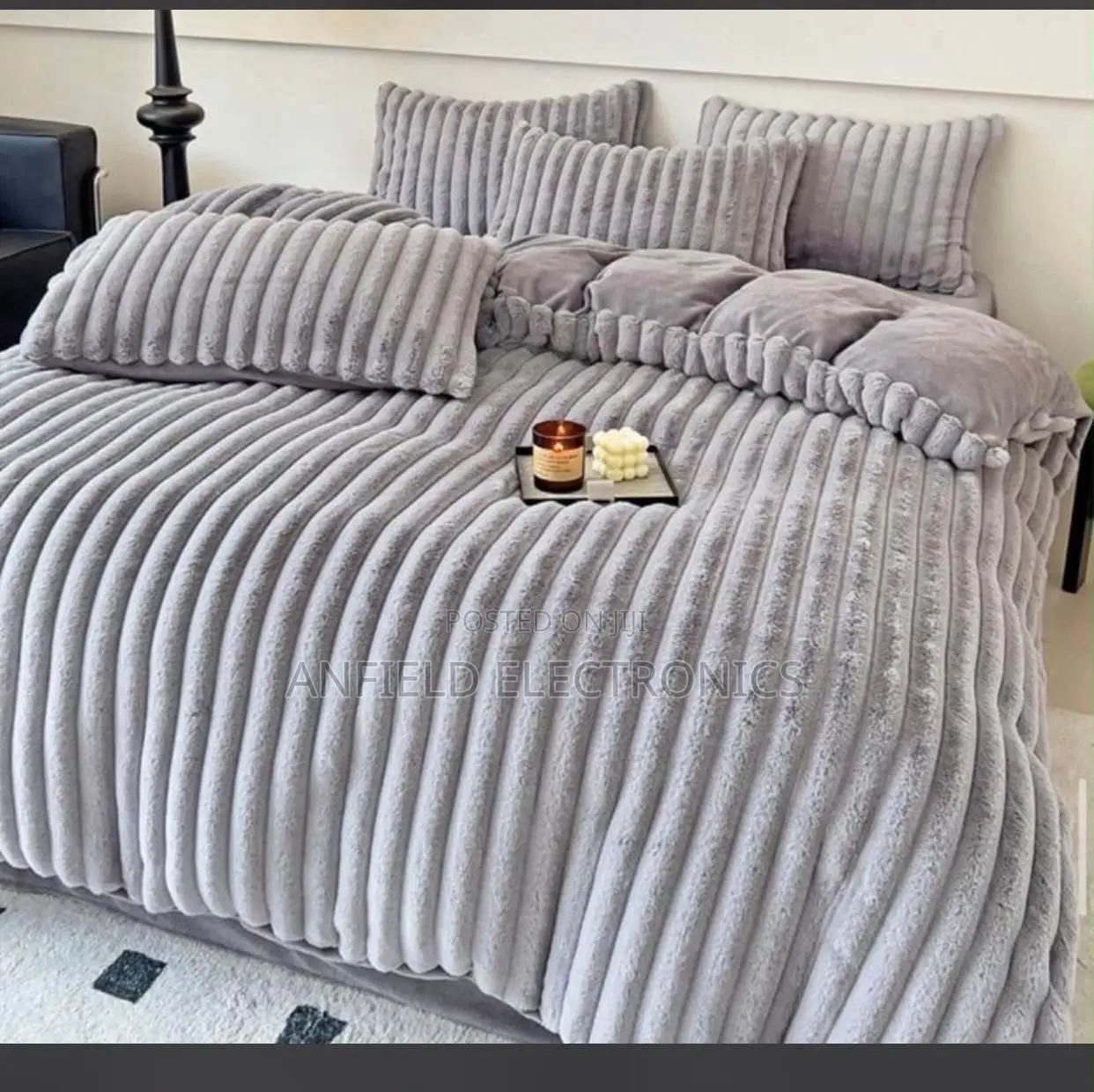 6×6 Luxury Corduroy Bedding Set