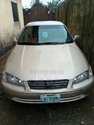 Toyota Camry 2002 Gold