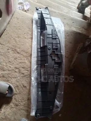Radiator Plastic Cover for Camry 2018/2020