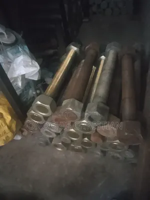 11/2x400 Stud Boit and Nut