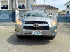 Toyota RAV4 2006 Green