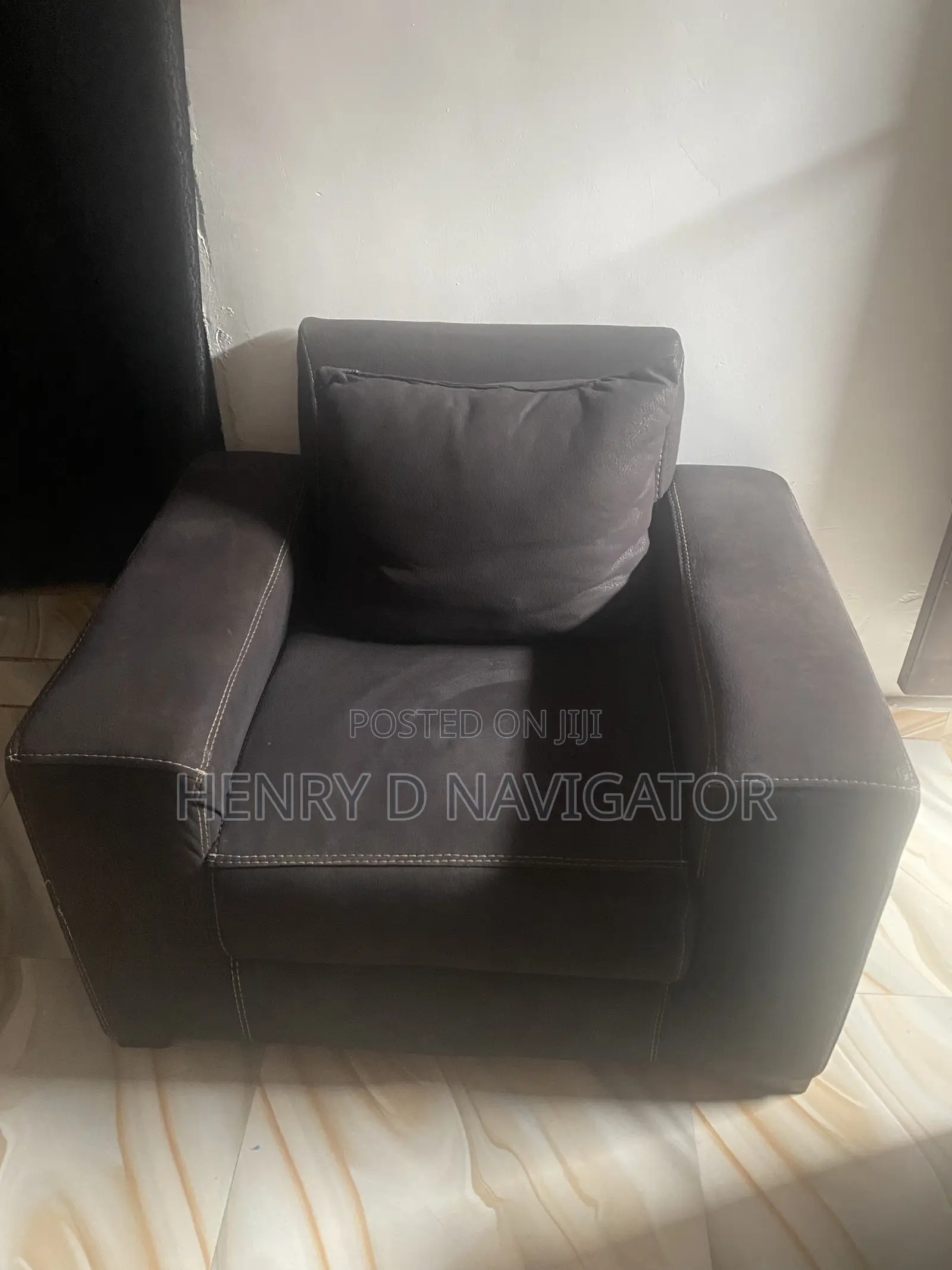 Pair of One Sitter Sofa X2