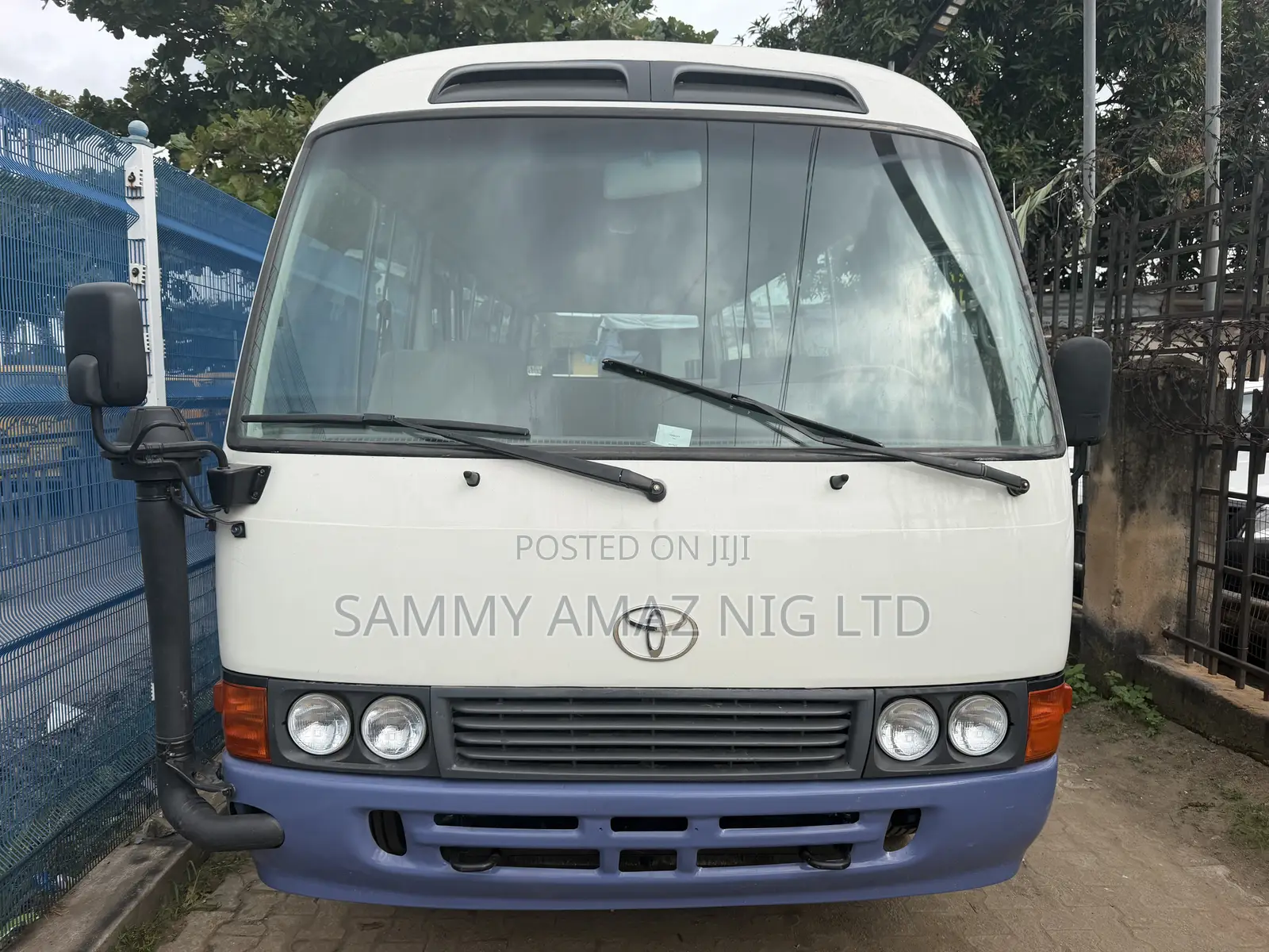 Toyota Coaster 2011 White