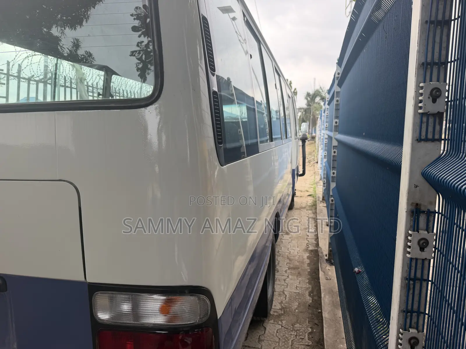 Toyota Coaster 2011 White