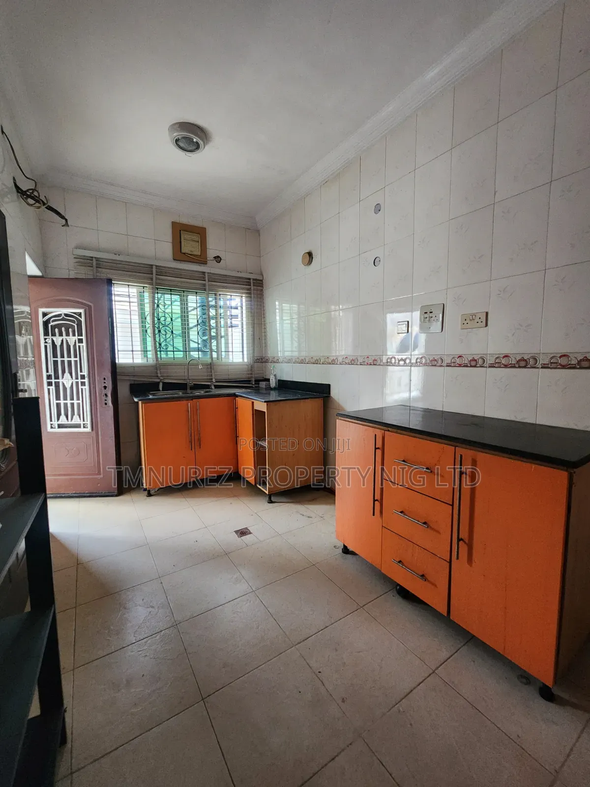 2bdrm Apartment in Ikate for rent