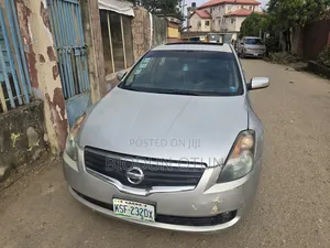 Nissan Altima 3.5 SE 2008 Silver