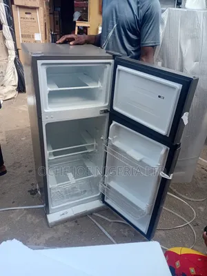 Hisense 173 Model Fridge