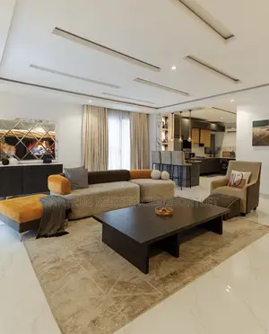 Luxurious One Bedroom Apartment Shortlet