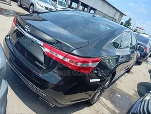 Toyota Avalon 2017 Black