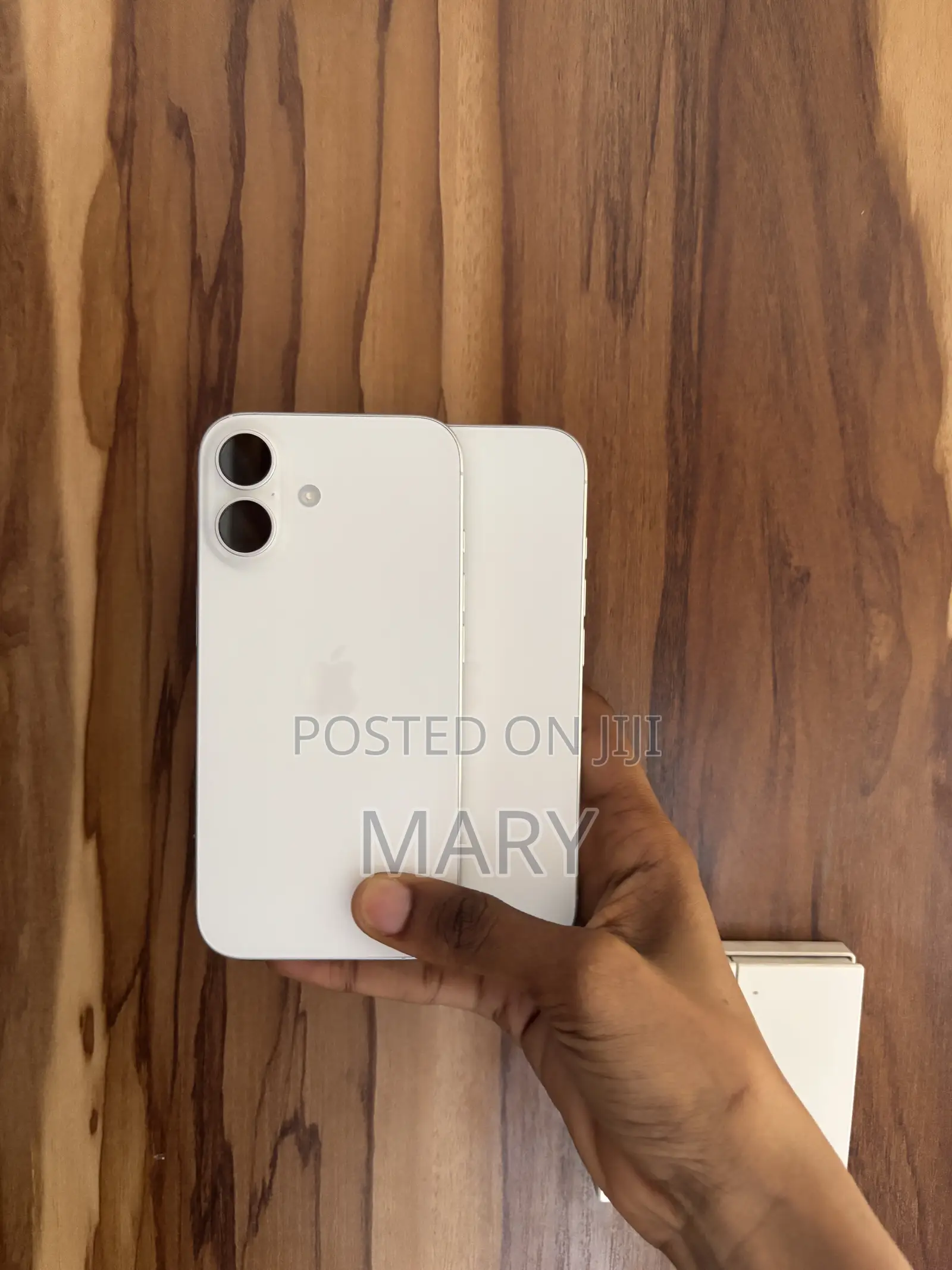 Apple iPhone 16 128 GB White