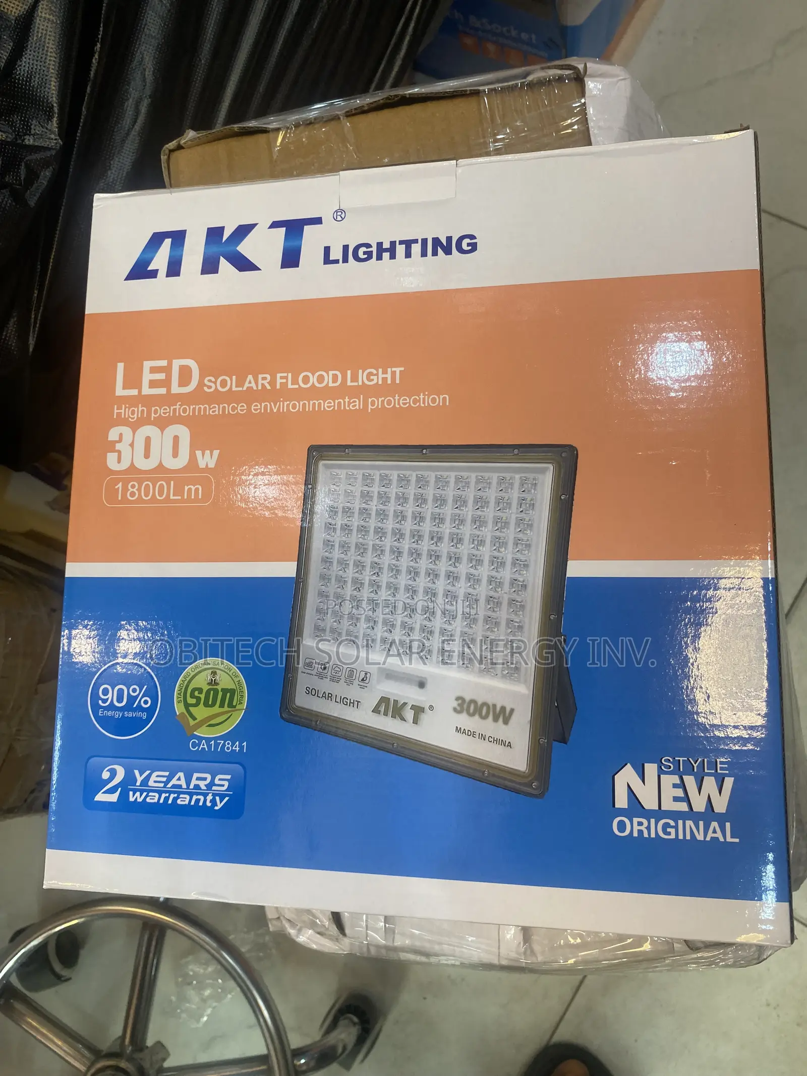 300W LED Solar Flood Light