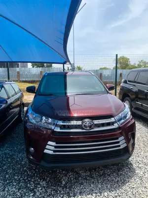 Toyota Highlander 2019 Burgundy