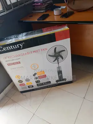 TOP QUALITY Century 18" Rechargeable Mist Fan for Power Outages