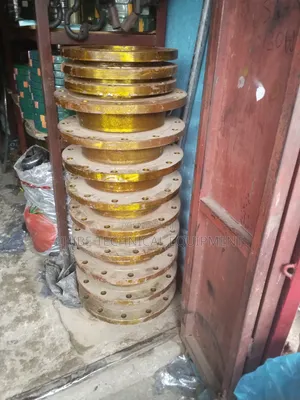 Different Size of Flanges