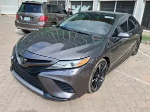 Toyota Camry 2019 Gray