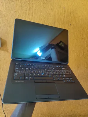 Laptop Dell Latitude 7440 8GB Intel Core i7 SSD 256GB