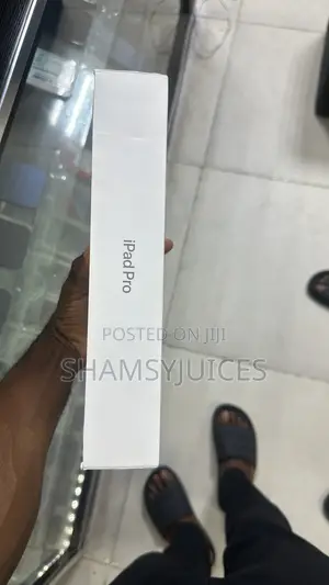 New Apple iPad Pro 1 TB Gray