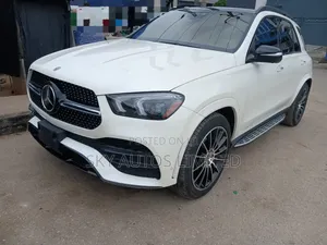 Mercedes-Benz GLE-Class GLE 450 4MATIC 2022 White