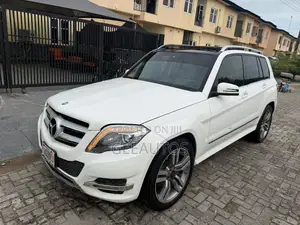 Mercedes-Benz GLK-Class 350 4MATIC 2014 White