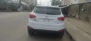 Hyundai Tucson 2015 White