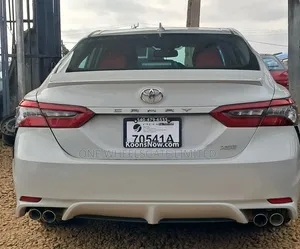 Toyota Camry 2024 White