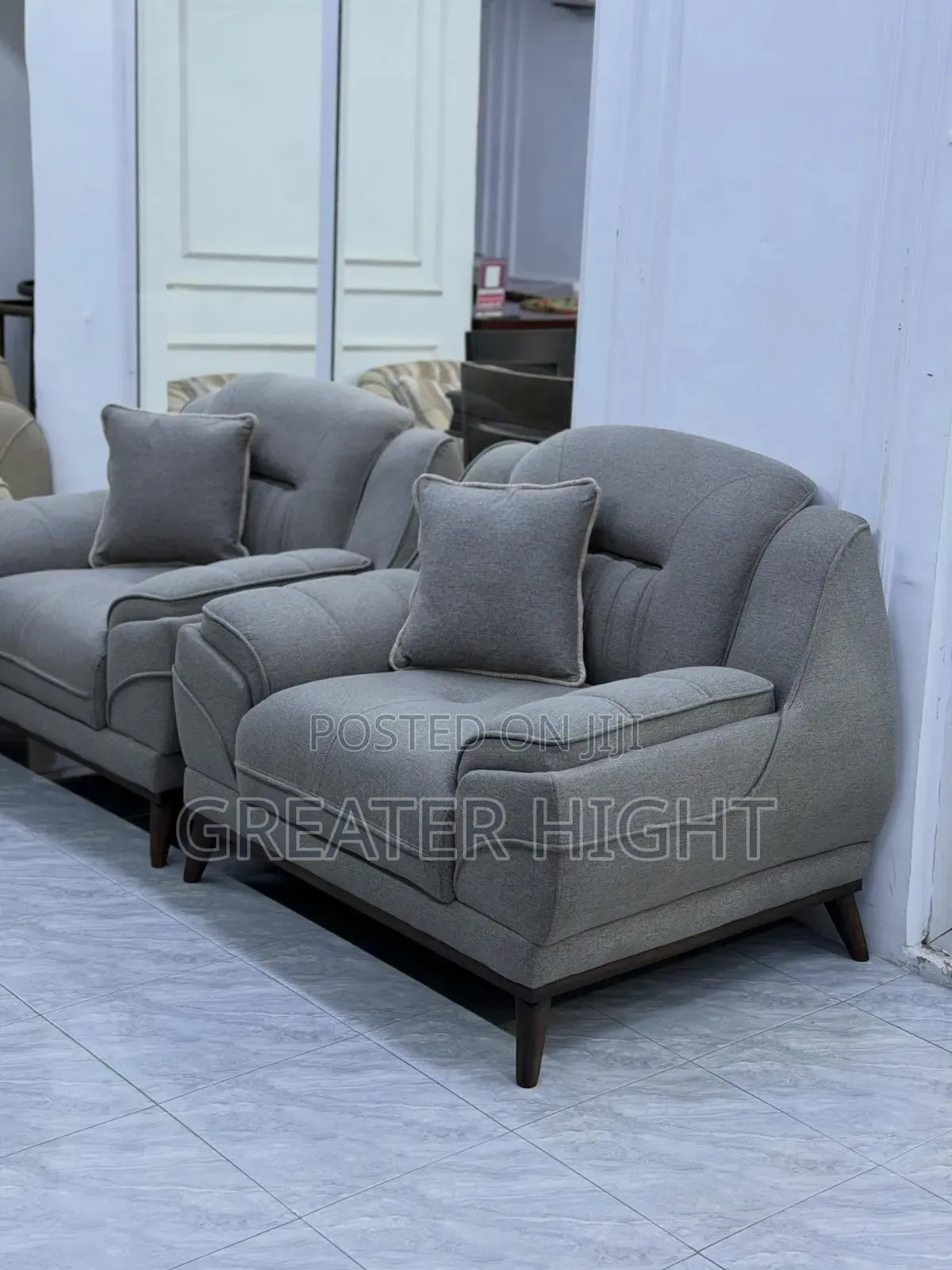 Best Quality Sofa Set's 3-2-1-1 Seaters