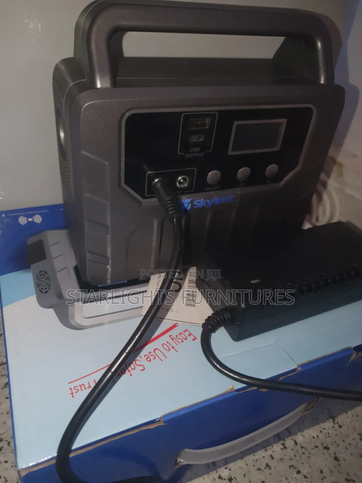 Skytecc 300 Watts Solar Generator Power Station