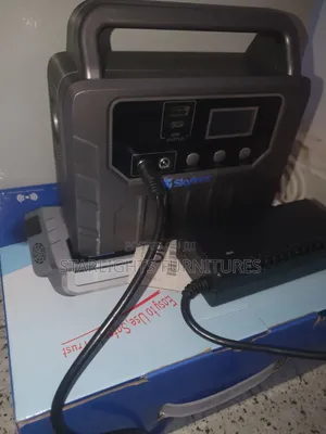 Skytecc 300 Watts Solar Generator Power Station