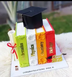 Cakes for Graduation