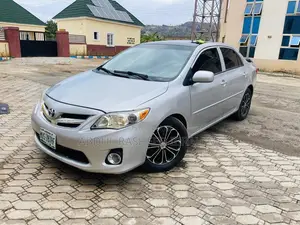 Toyota Corolla 2009 Silver