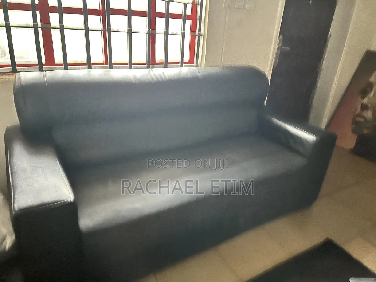 Couch 3 Seater